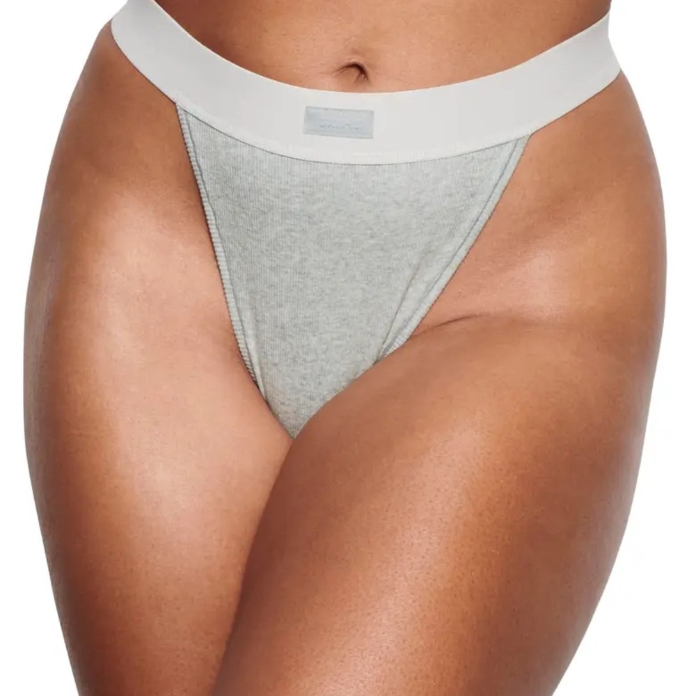 Skims rib  Thong